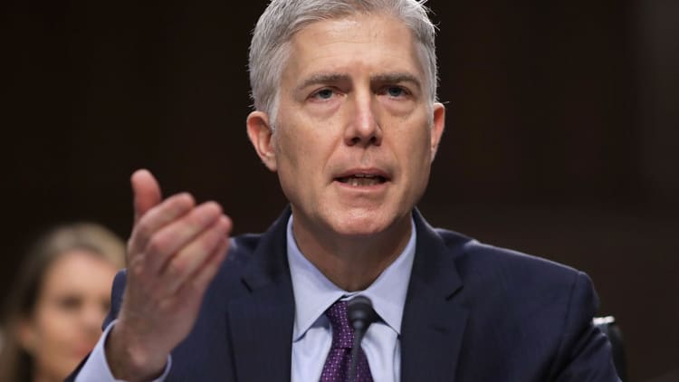 Senate moves toward 'nuclear option' for Gorsuch vote