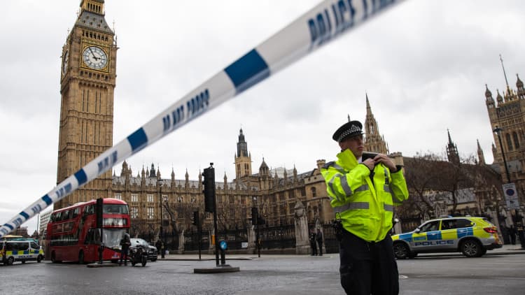 Police officer and alleged attacker among 4 dead in Parliament attack