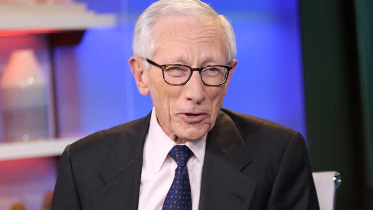 Fed's Fischer: Upbeat about global economy