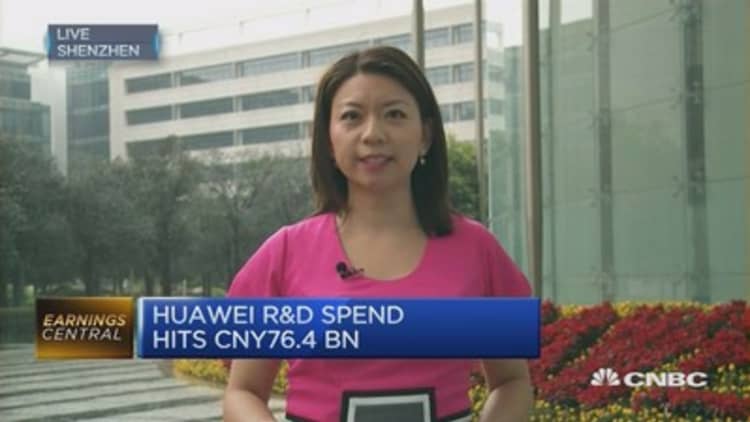 Huawei net profits up just 0.4%