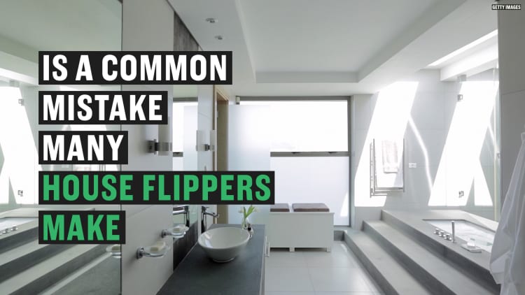 Real Estate moguls share a common mistake to avoid when flipping a home