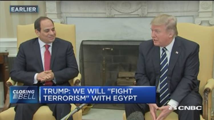 Trump: We will 'fight terrorism' with Egypt
