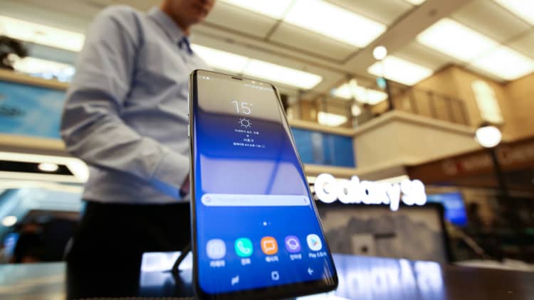 'Samsung shares set to spike'
