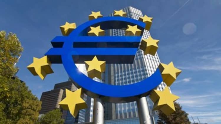 The monetary policy debate between Germany and the ECB is affecting the Euro