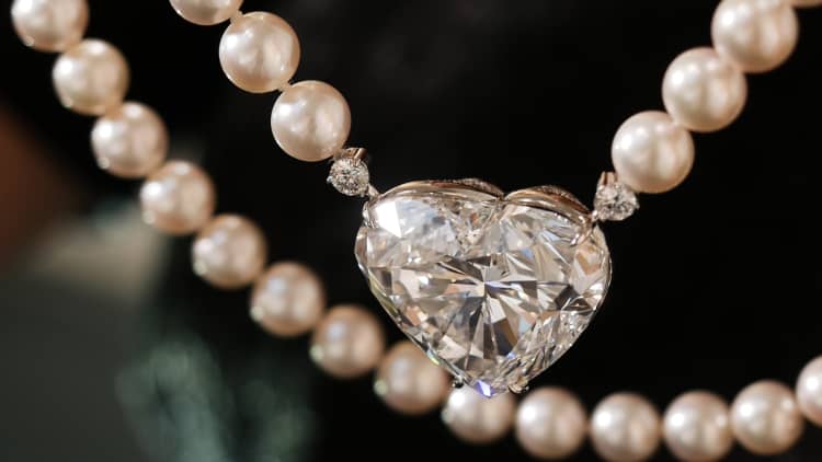 This is the world's biggest heart shaped diamond