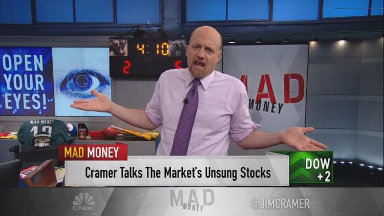 Cramer wakes the market's sleeping giants that are actually offering massive gains