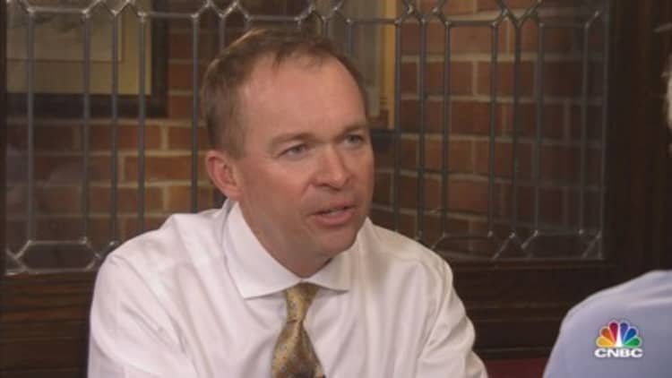 Mulvaney: White House staff gets along better than GOP house