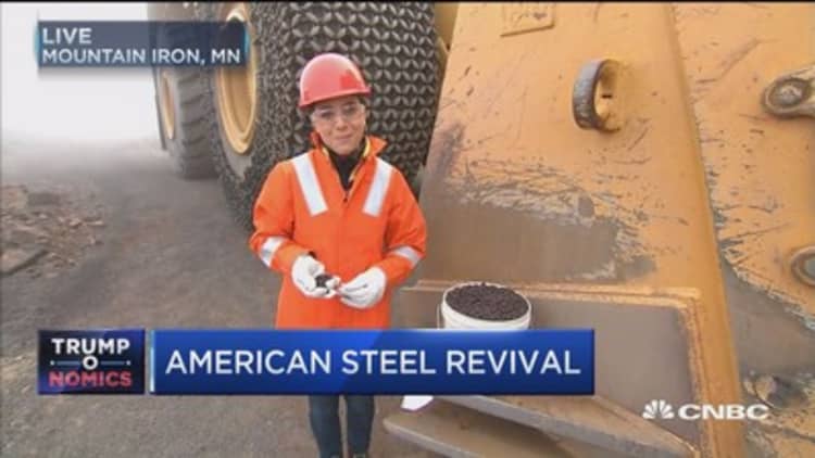 Trump's pipeline promise includes US steel