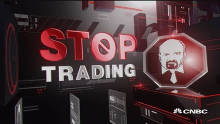 Cramer's Stop Trading: Facebook winning the war