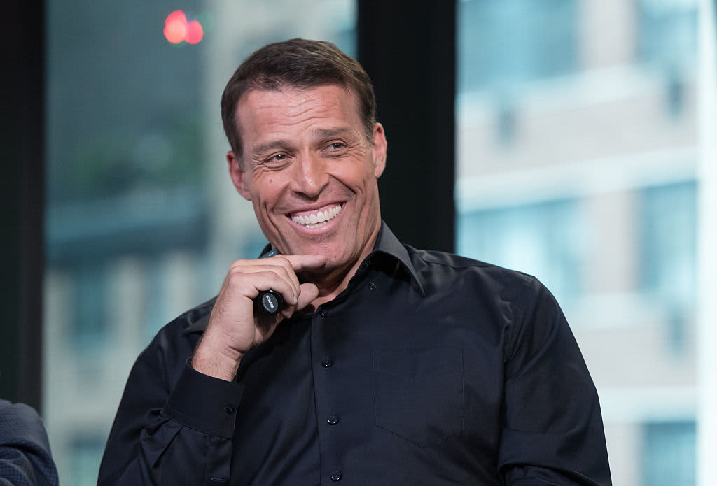 Tony Robbins  Celebrating the gift of your life today Tone  Happy  birthday You are truly like no other thank you for the grace of your love  it has been such