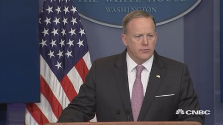 White House press secretary details use of 'mother of all bombs' in Afghanistan 