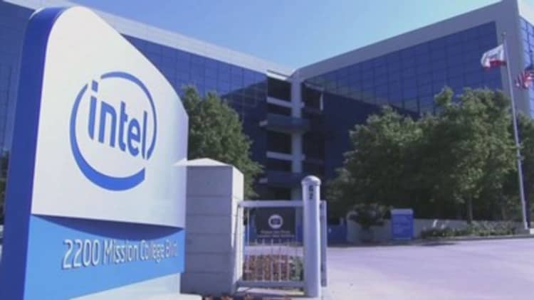 Intel is taking a bath on its Cloudera investment 