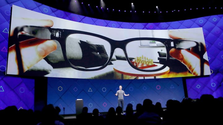 Facebook smart glasses coming in 2021