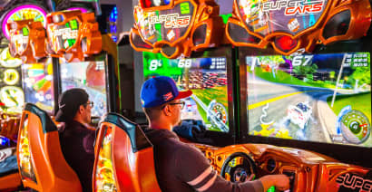 Dave & Buster's plan to allow betting on arcade games draws scrutiny 