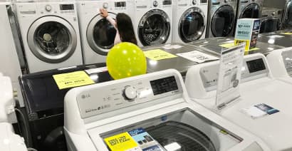 Durable goods orders rose less than expected in August
