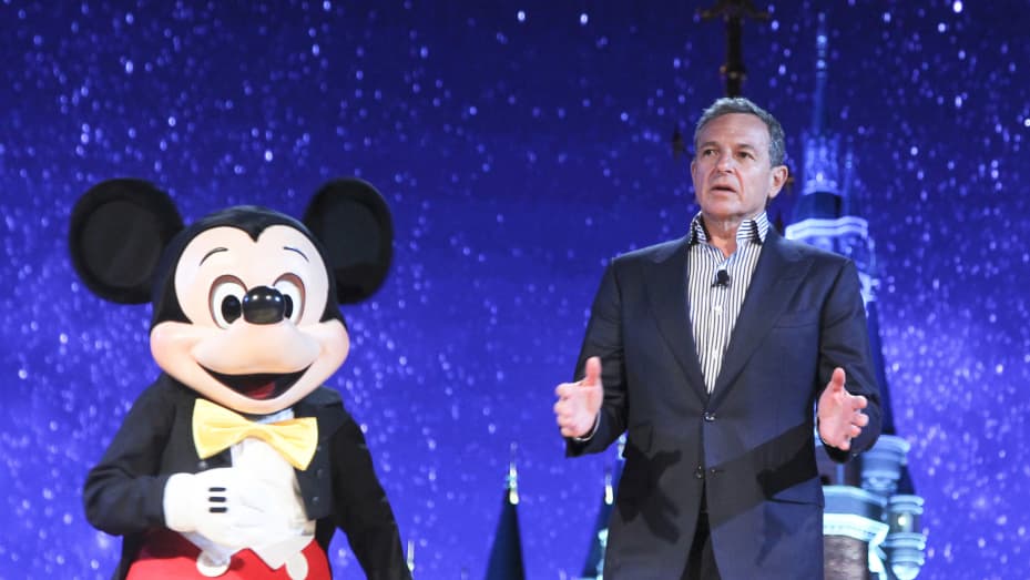 6 lessons from Disney CEO Bob Iger on creating corporate magic