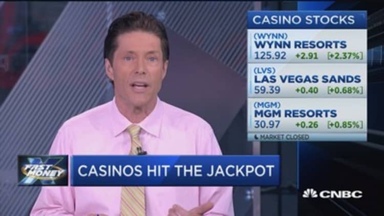 Casinos hit the jackpot