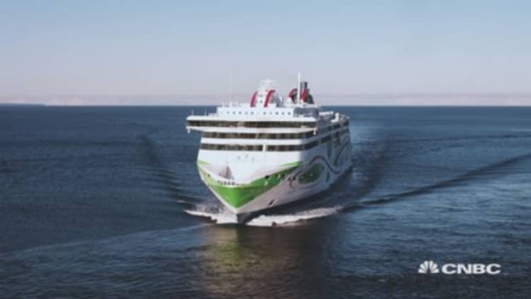 Liquefied natural gas is fueling a ferry trip between two major cities