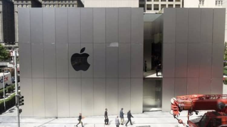 Apple wants to double the revenue of its services business by 2020