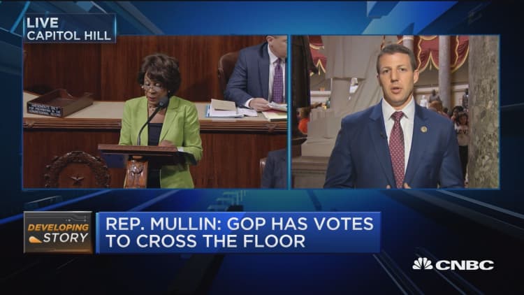 Rep. Mullin: GOP has votes to cross the floor