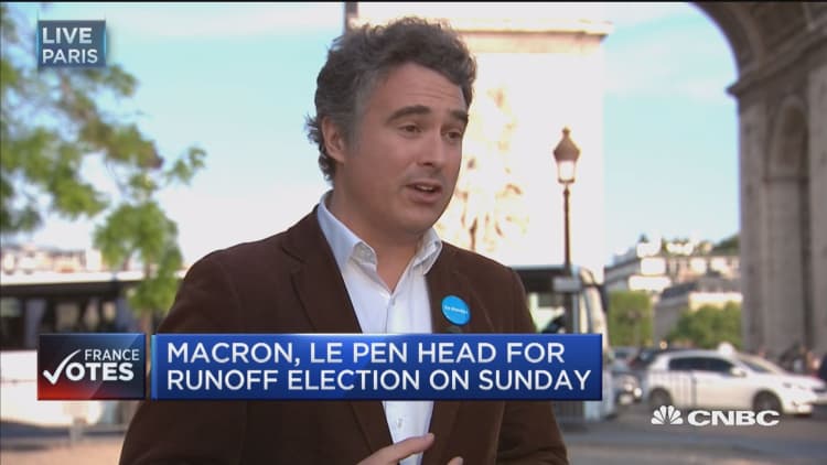 Campaign advisor: Response to Obama's endorsement of Macron has been positive 