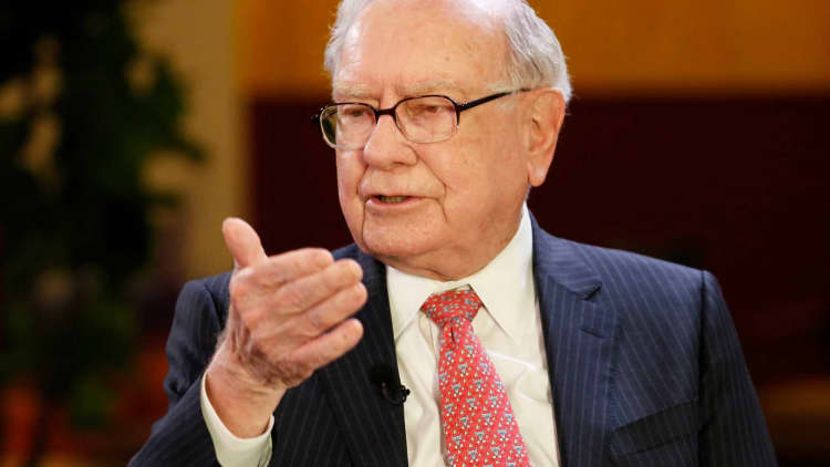 Buffett: If I had to short or buy Google, I'd buy it