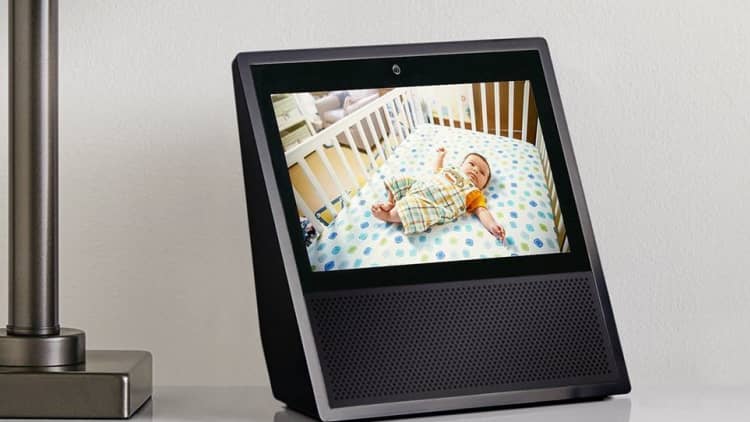 Amazon rolls out the Echo Show