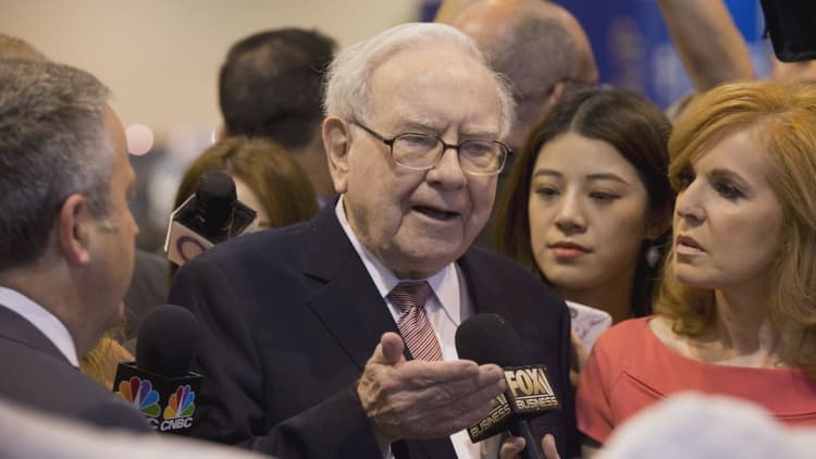 Warren Buffett says GOP health-care bill just one big tax cut for rich