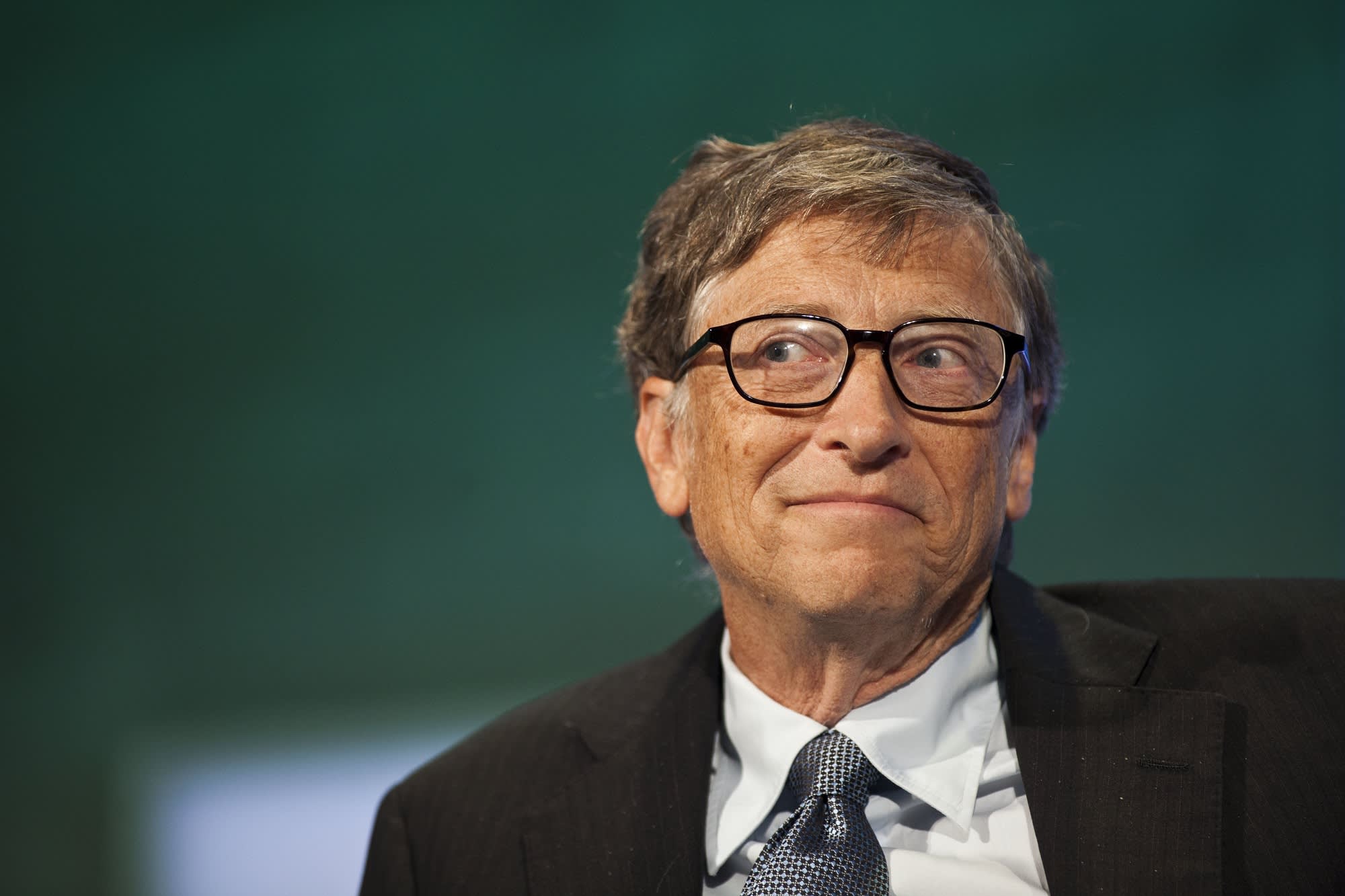 Bill Gates disagrees with Elon Musk: We shouldn't panic about A.I.