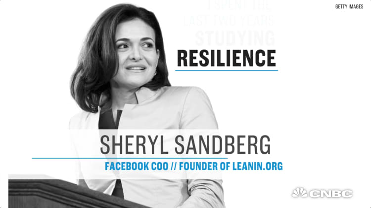 "Resilience": Sheryl Sandberg delivers an emotional commencement speech at Virginia Tech