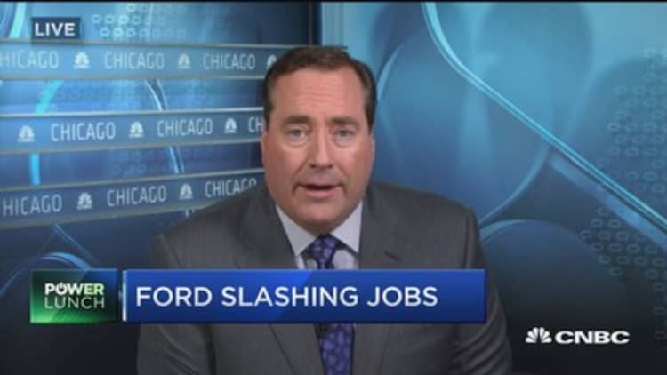 Ford slashing jobs to cut costs