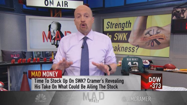 Cramer finds a buying opportunity in a high-performing toolmaker