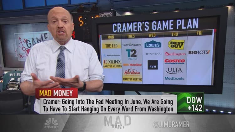 Cramer's game plan: As earnings wind down, look to the Fed