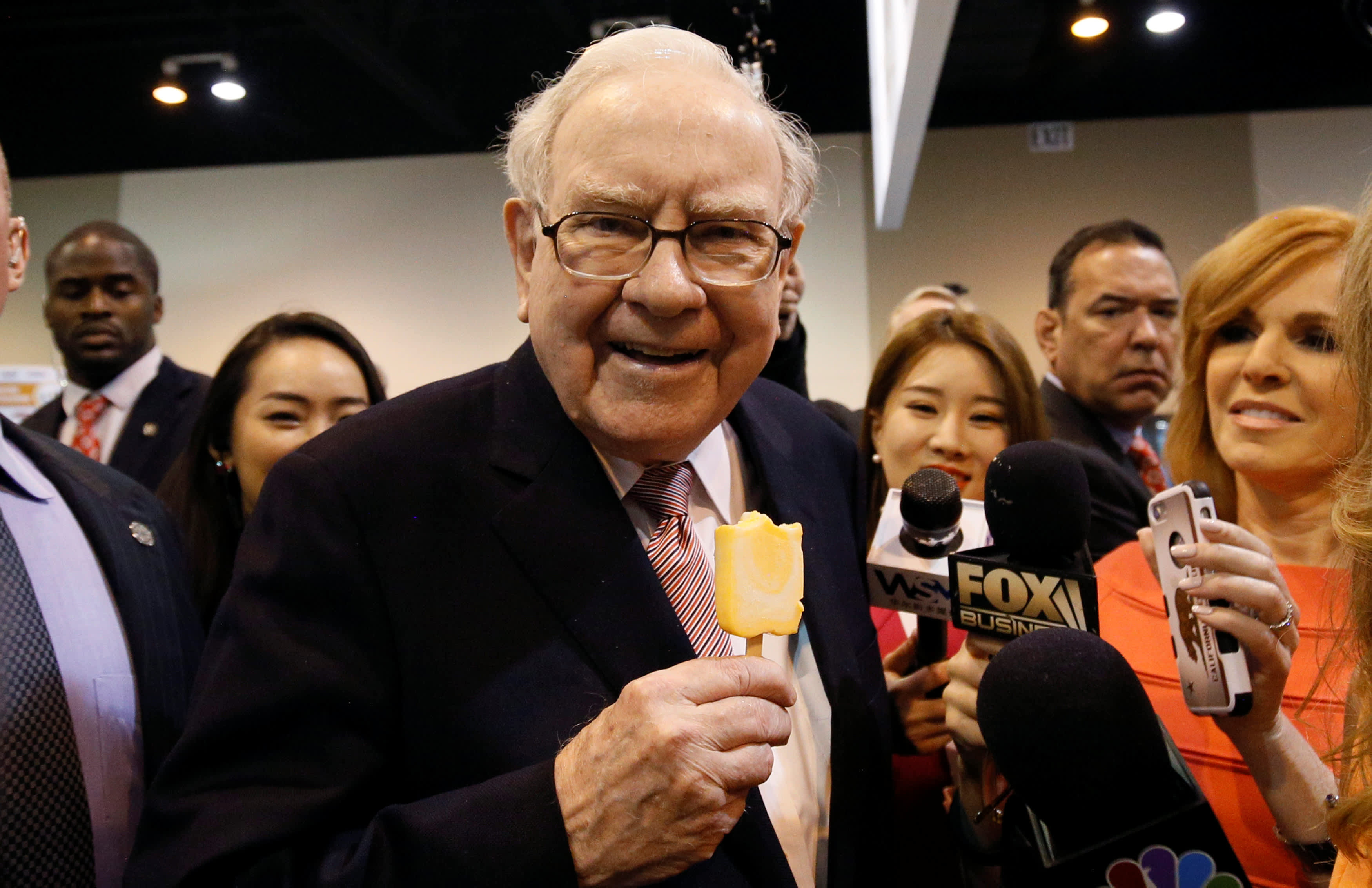 How Warren Buffett made billions, became 'Oracle of Omaha'