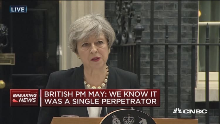 PM Theresa May: Police believe UK attack carried out by one man