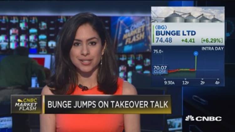Bunge jumps on takeover talk