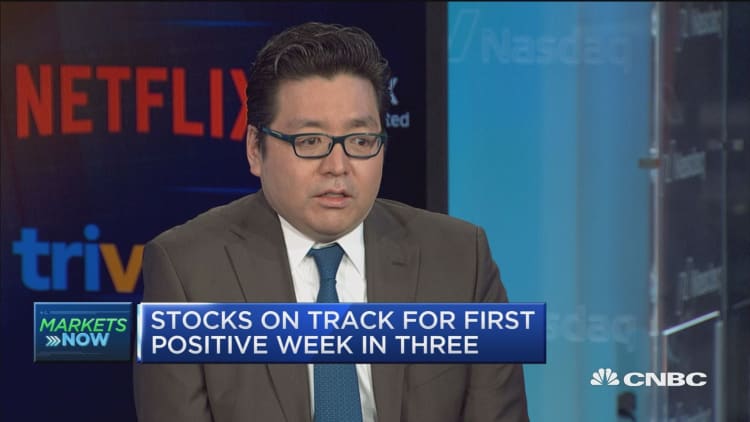 Low VIX encouraging cash to rotate into stocks: Tom Lee