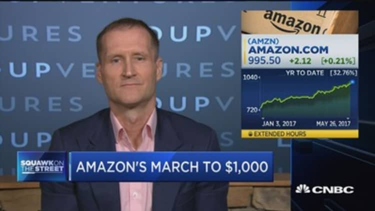 Amazon's march to $1000 'a nice trophy' for Jeff Bezos: Expert
