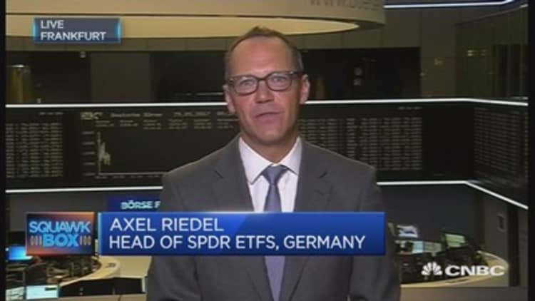 Fixed income ETFs are gaining market share: Pro