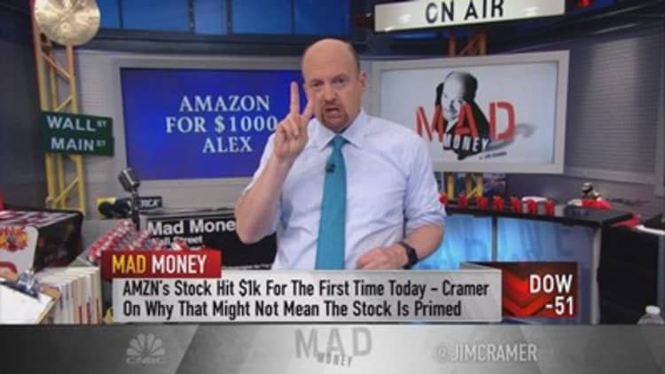 Cramer: Why Amazon crossing $1000 is a potential red flag