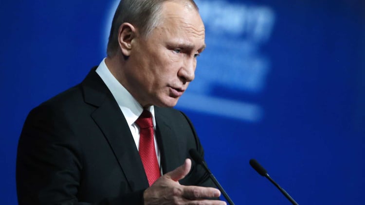 Vladimir Putin responds to Trump's decision to leave Paris climate accord