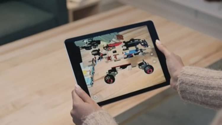 A first look at Apple's new augmented reality app 