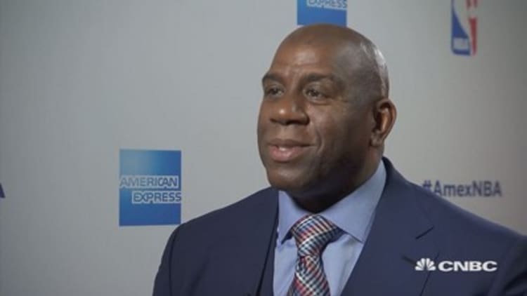 Magic Johnson: Warriors can go down as one of the best teams ever 