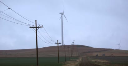 Renewable energy push is strongest in the reddest states