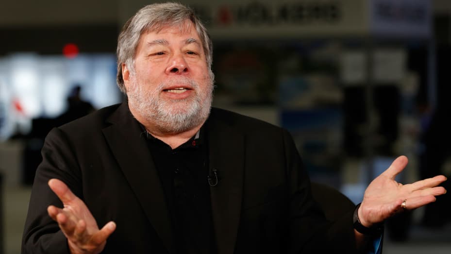 Apple's Steve Wozniak doesn't believe anything Elon Musk or Tesla say