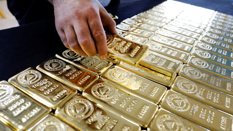 Gold rally won't last: Commerzbank