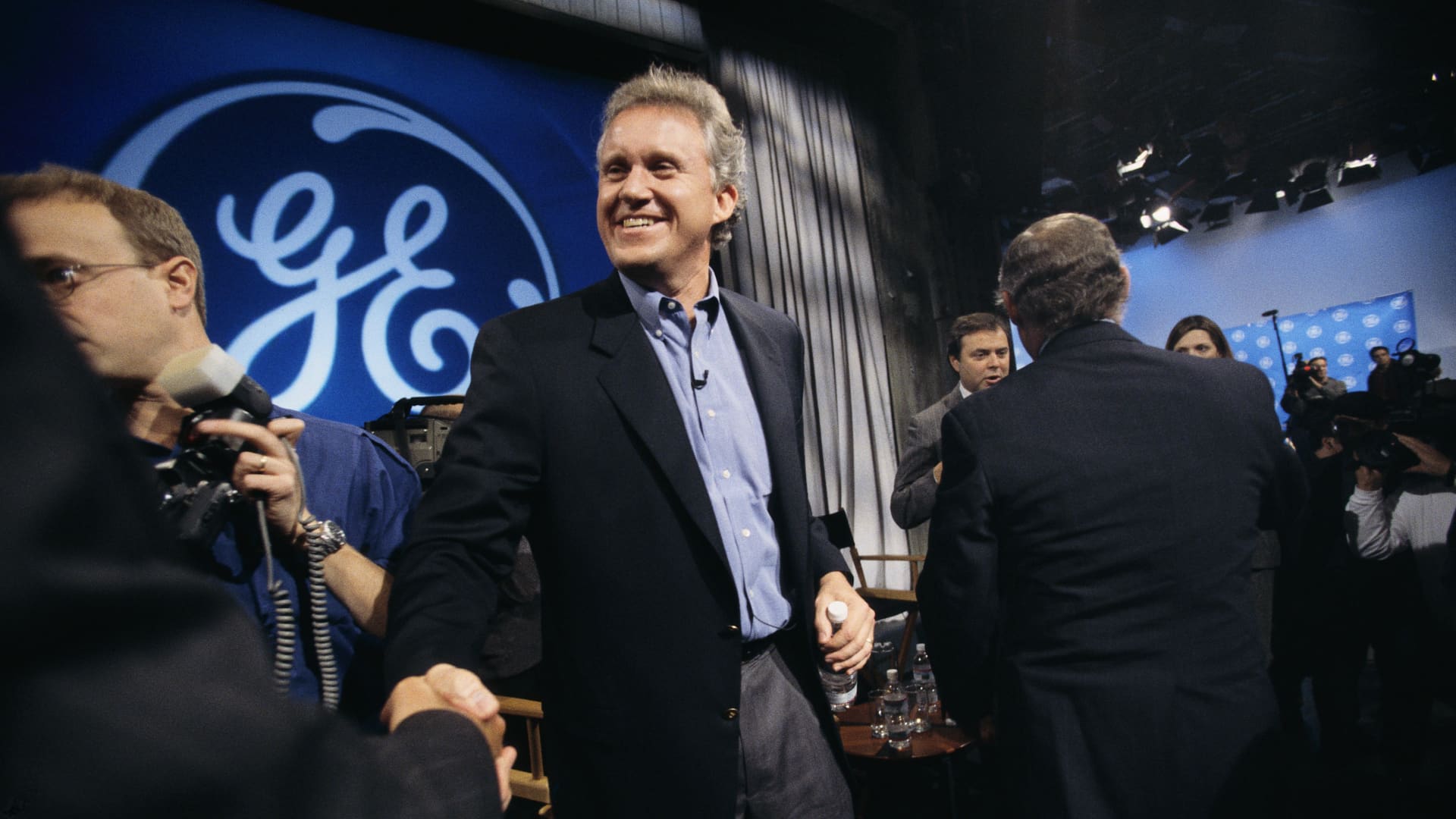Robots taking jobs in five years is BS, says GE CEO Jeff Immelt