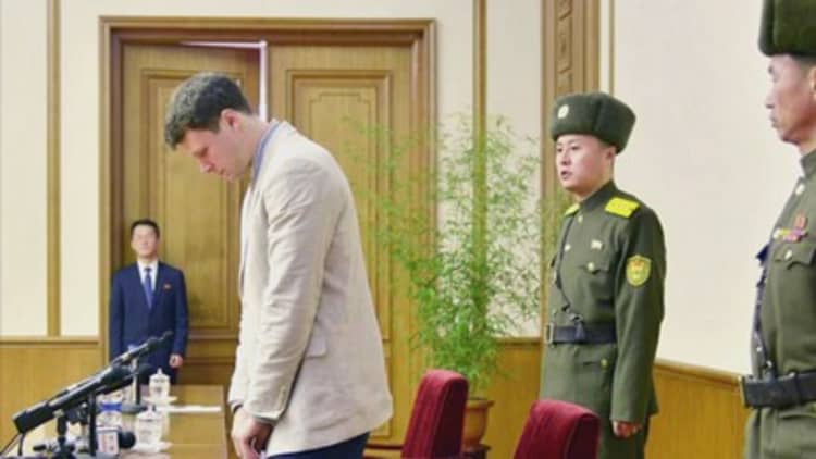 Death of American detained in North Korea baffles experts