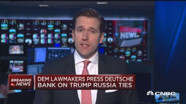 Dem lawmakers press Deutsche Bank on Trump Russia ties