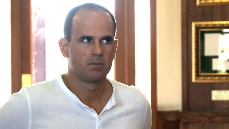 Self-made millionaire Marcus Lemonis: Here's how to avoid hiring a BS artist as your next employee